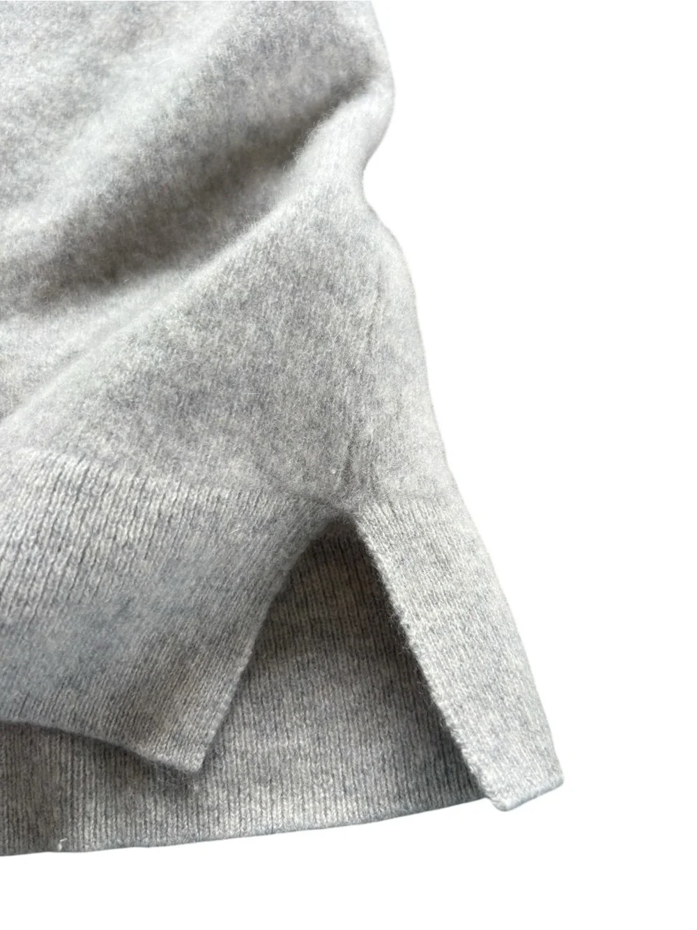 Tahari 100% Cashmere Cropped Shrunken Turtleneck Sweater Y2K Soft Girl - Picture 5 of 8